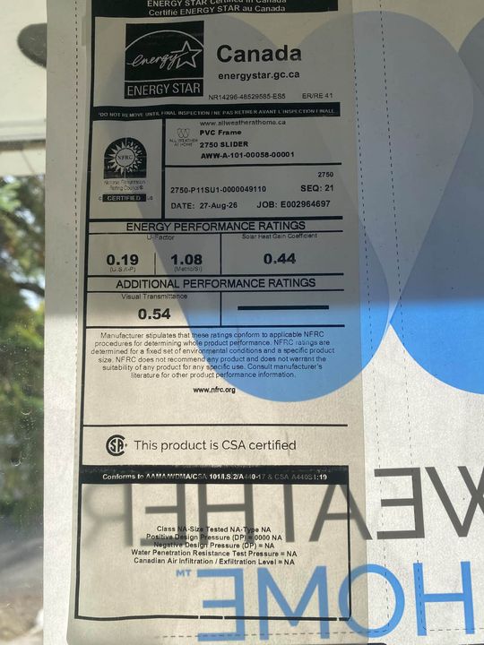 ENERGY STAR label for the new triple-pane window